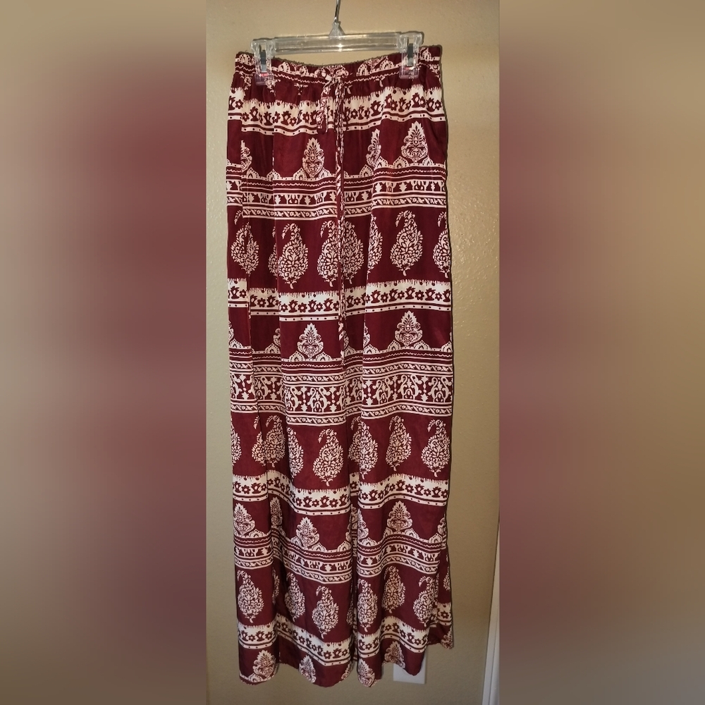 Foreign Exchange Burgundy and Cream Wide Leg Pants Sz S